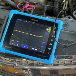 Detection method of automobile coolant temperature sensor