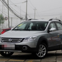 dongfeng h30 CROSS, with strong practicability, gives people a bright feeling