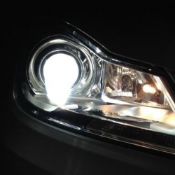 How to see the production date of car headlights？