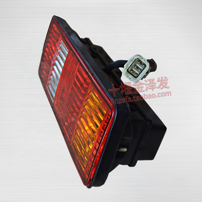 Hot sale Dongfeng Sokon C31 C32 Car parts Rear taillamp 