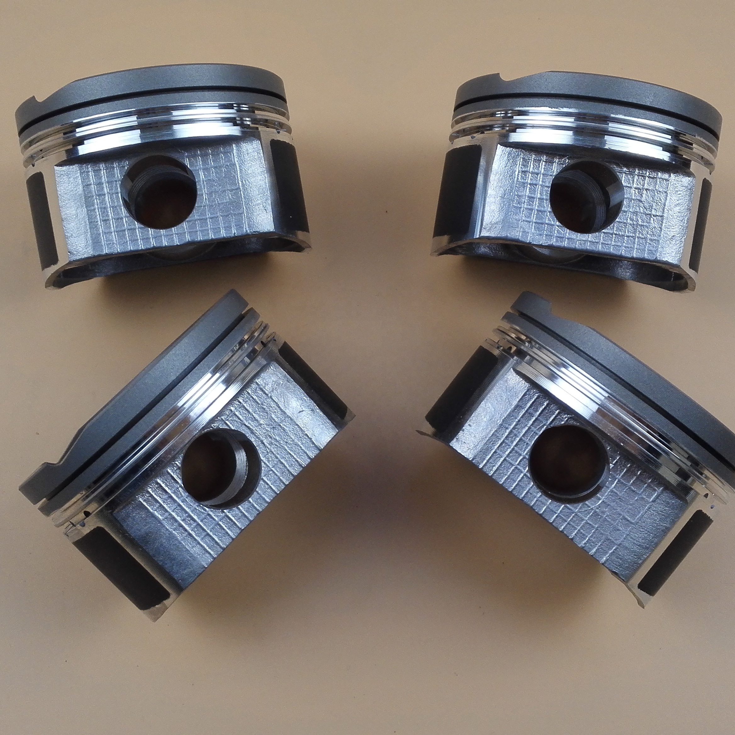good quality engine spare parts piston for dongfeng CV03 